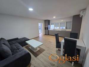 Novi Sad - Sajlovo - dvoiposoban stan - odmah useljivo - 350 eura